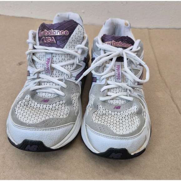 New Balance 1540 Made in USA Women's 10 Running Shoes - White & Purple - Picture 3 of 13
